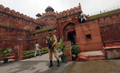 red-fort-security-reuters-l